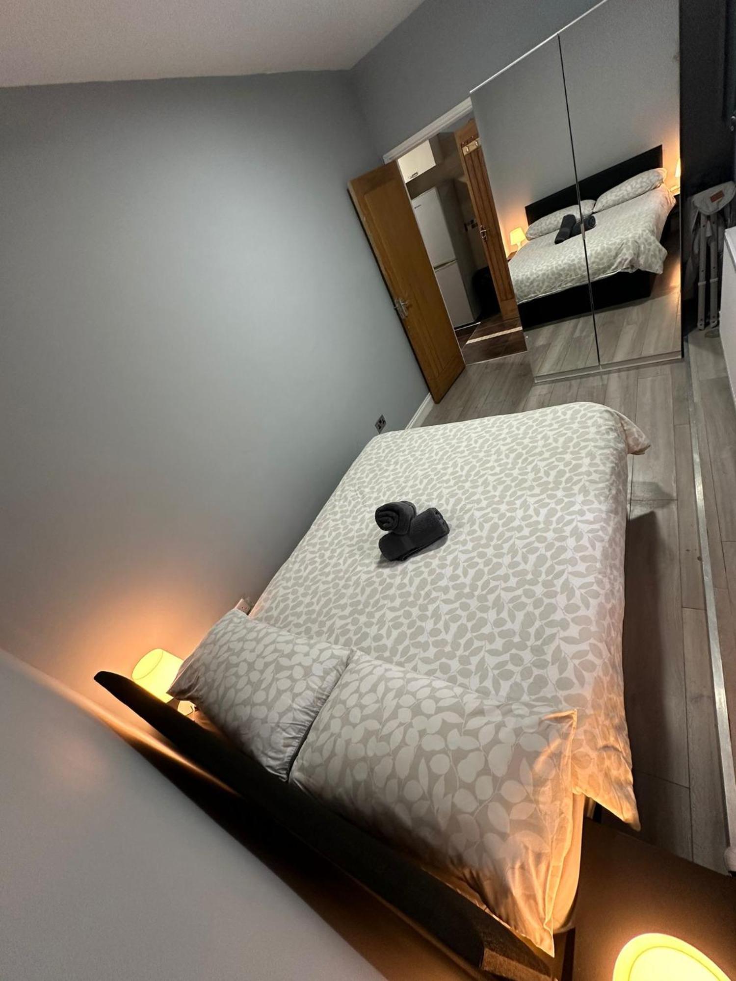 Central London - Ground Floor 2 Bedrooms Apartment Ngoại thất bức ảnh
