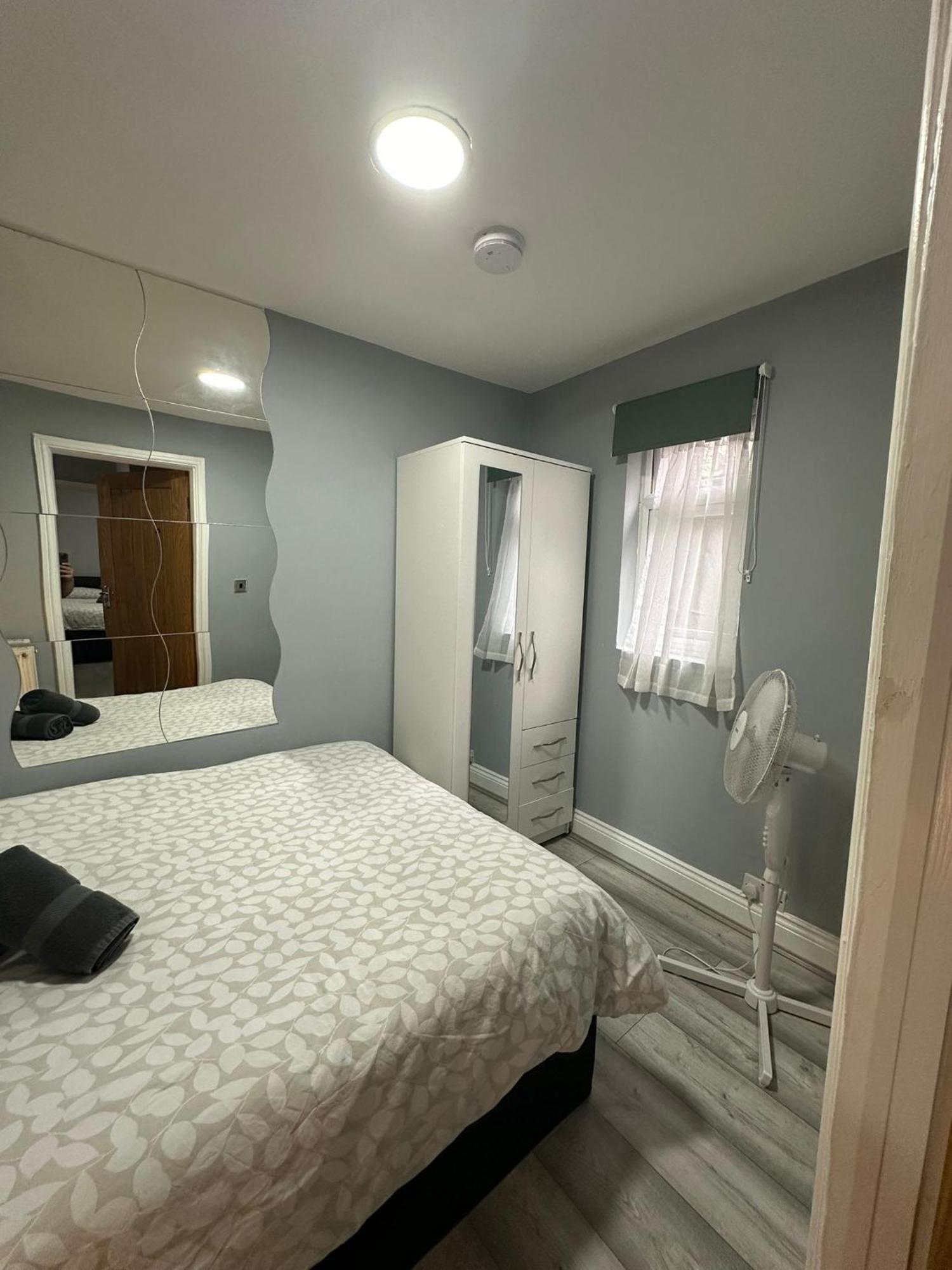 Central London - Ground Floor 2 Bedrooms Apartment Ngoại thất bức ảnh